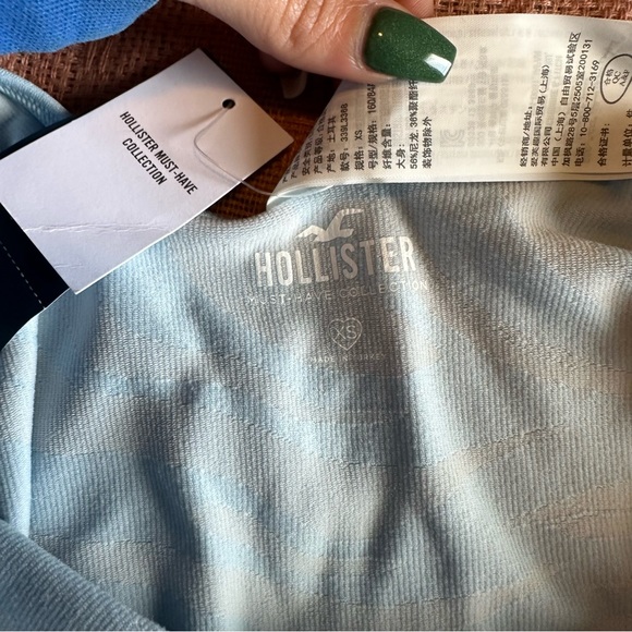 NWT Hollister tank top - Picture 5 of 5